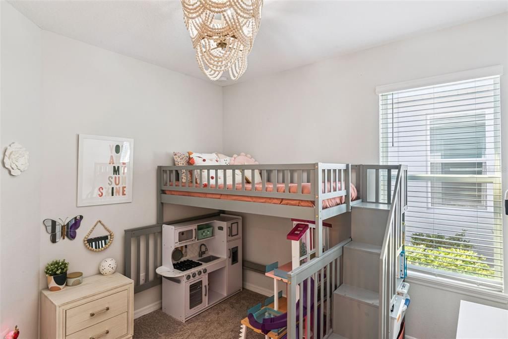 For Sale: $565,000 (4 beds, 3 baths, 2399 Square Feet)