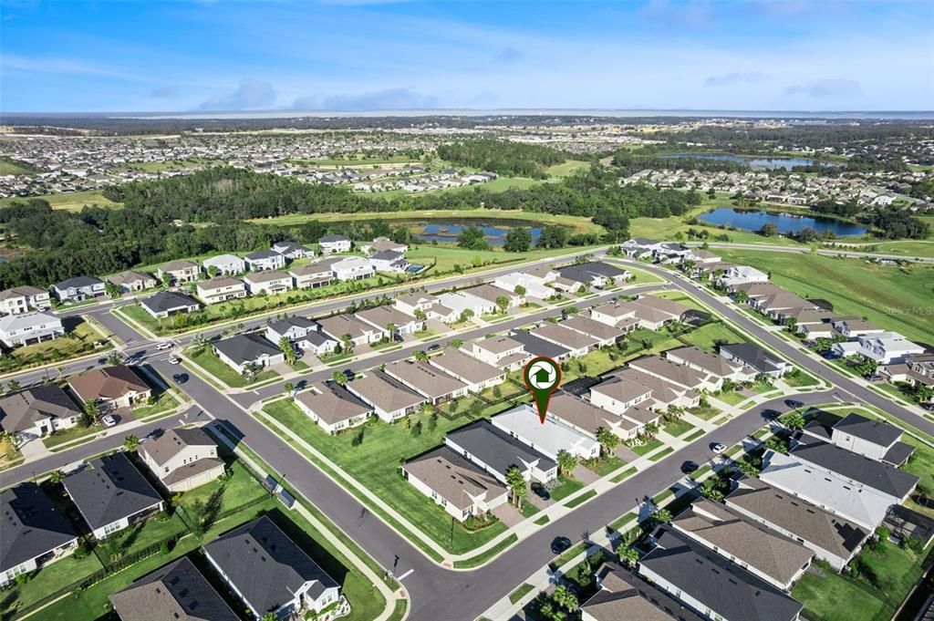 For Sale: $565,000 (4 beds, 3 baths, 2399 Square Feet)