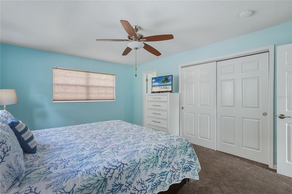 待售: $699,000 (2 贝兹, 2 浴室, 1101 平方英尺)