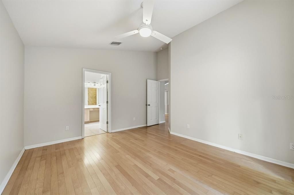 На продажу: $420,000 (3 спален, 2 ванн, 1769 Квадратных фут)