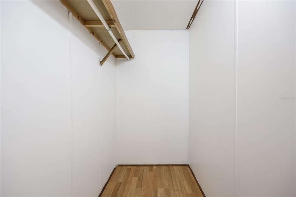 На продажу: $235,000 (3 спален, 2 ванн, 1248 Квадратных фут)