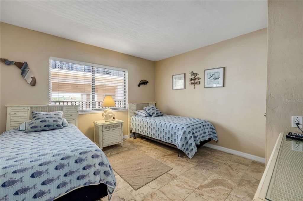 En Venta: $719,000 (3 camas, 2 baños, 1449 Pies cuadrados)