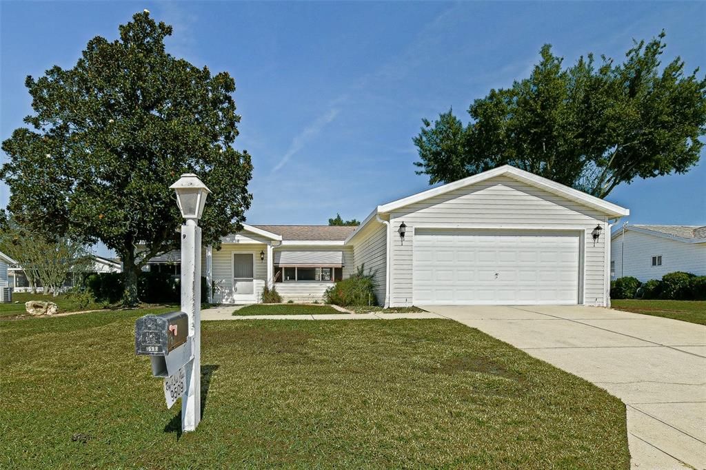 На продажу: $227,900 (2 спален, 2 ванн, 1248 Квадратных фут)