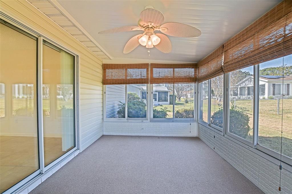 На продажу: $227,900 (2 спален, 2 ванн, 1248 Квадратных фут)