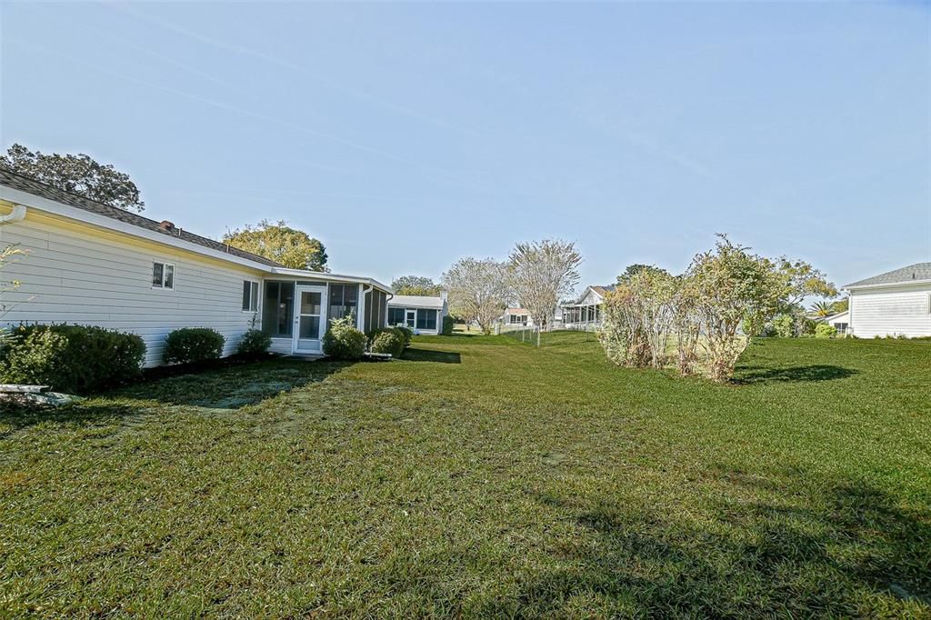 На продажу: $227,900 (2 спален, 2 ванн, 1248 Квадратных фут)