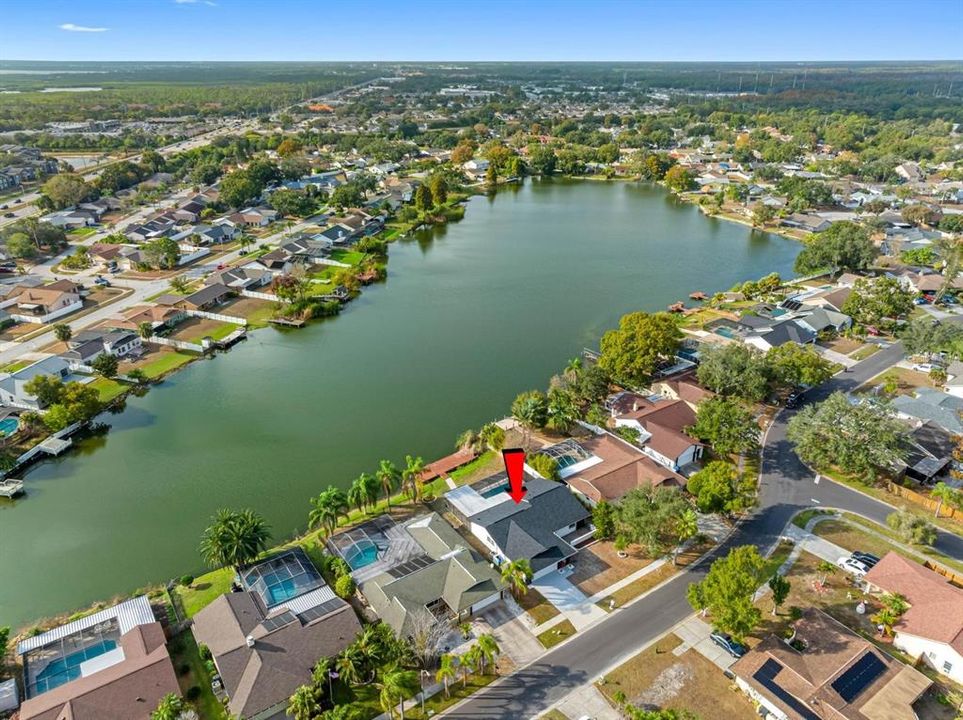 На продажу: $549,900 (4 спален, 2 ванн, 1588 Квадратных фут)