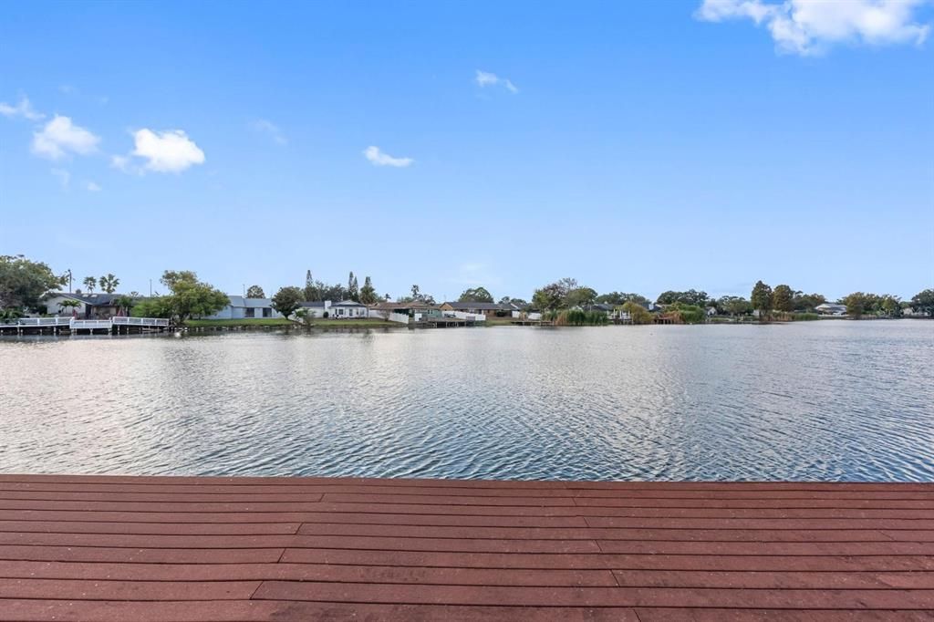 На продажу: $549,900 (4 спален, 2 ванн, 1588 Квадратных фут)