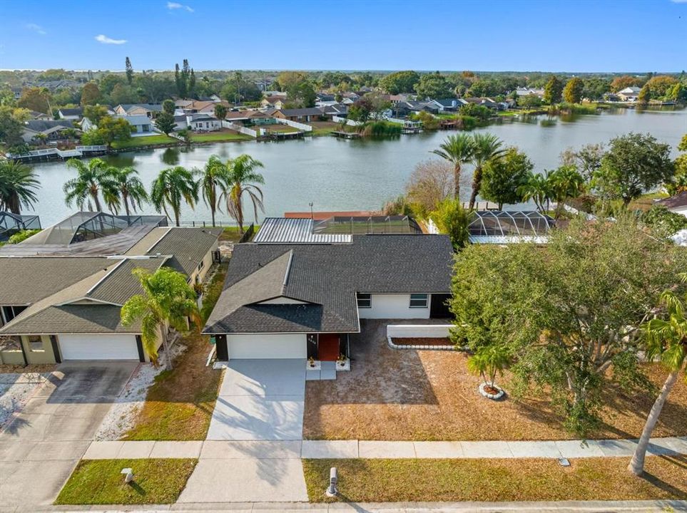 На продажу: $549,900 (4 спален, 2 ванн, 1588 Квадратных фут)