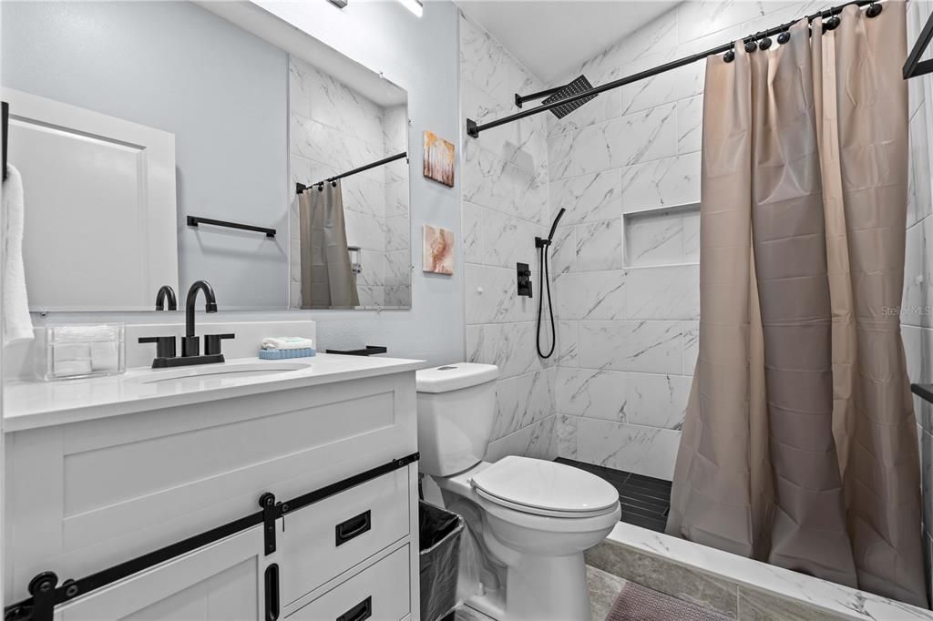 For Rent: $1,250 (1 beds, 1 baths, 400 Square Feet)