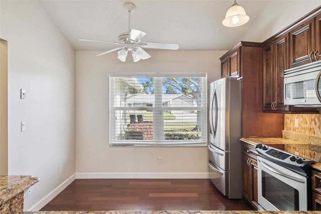 На продажу: $535,000 (3 спален, 2 ванн, 1492 Квадратных фут)