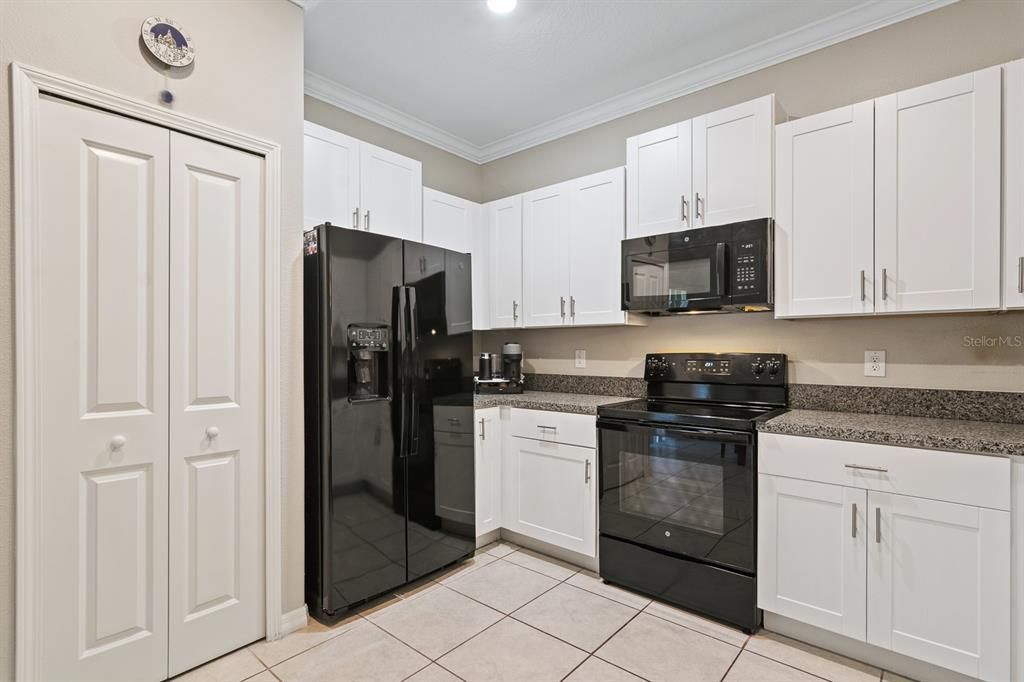 En Venta: $299,999 (3 camas, 2 baños, 1634 Pies cuadrados)