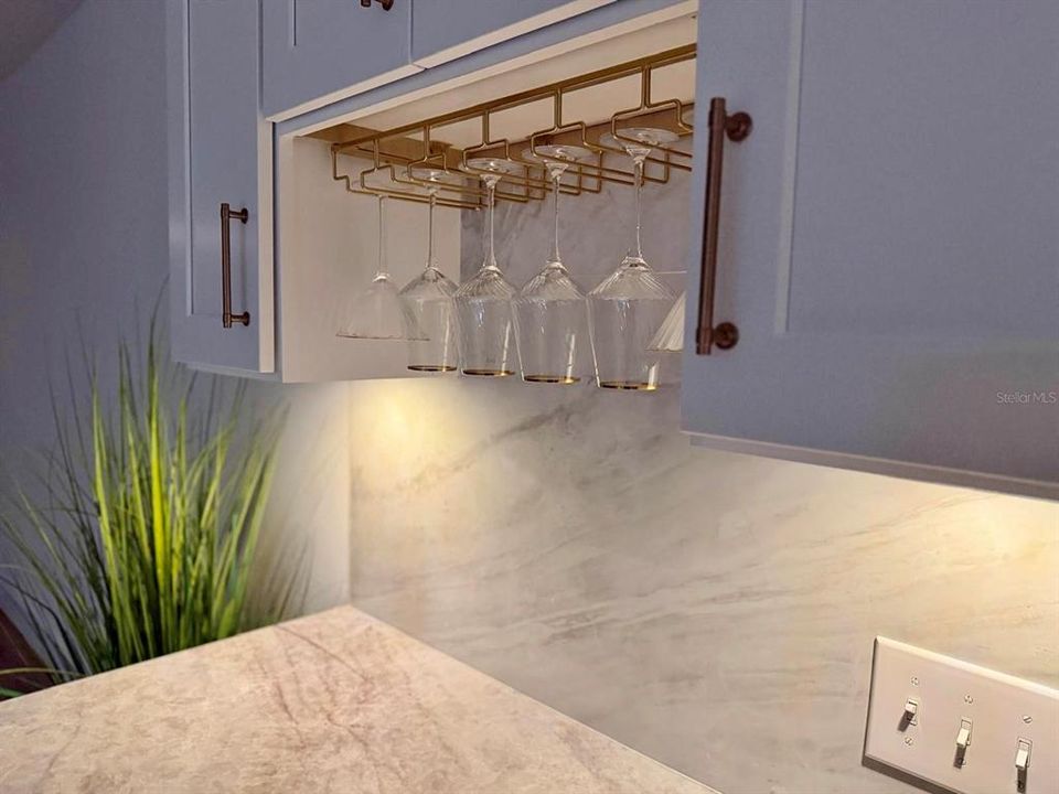 待售: $248,900 (3 贝兹, 2 浴室, 1080 平方英尺)