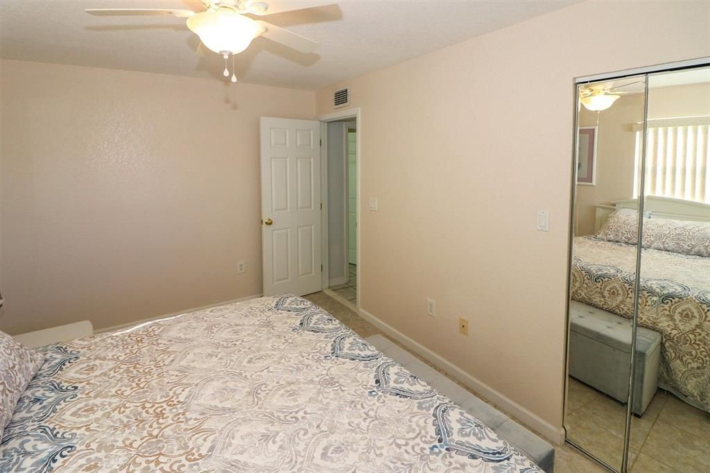 На продажу: $249,900 (3 спален, 2 ванн, 1628 Квадратных фут)