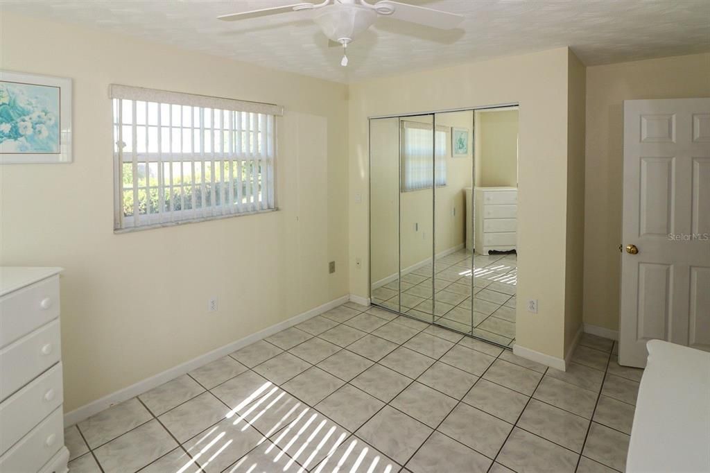 На продажу: $249,900 (3 спален, 2 ванн, 1628 Квадратных фут)