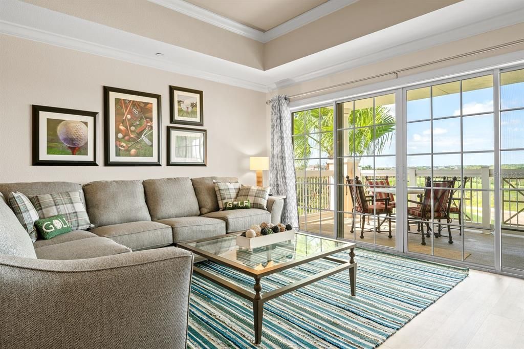 На продажу: $419,800 (3 спален, 3 ванн, 1590 Квадратных фут)