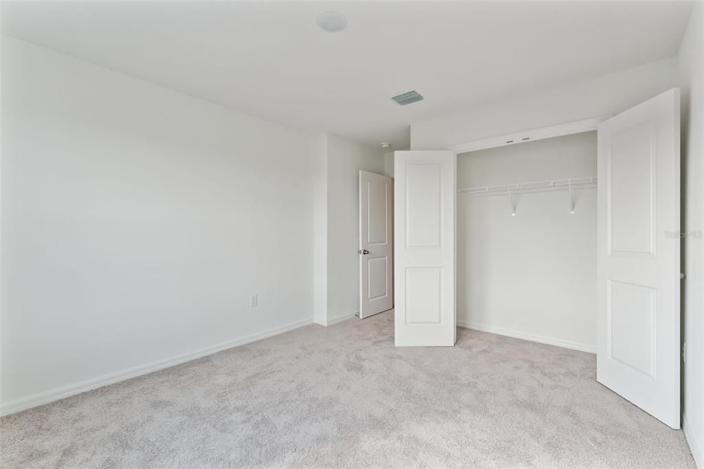 For Sale: $279,805 (3 beds, 2 baths, 1657 Square Feet)