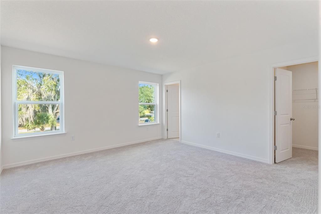 For Sale: $279,805 (3 beds, 2 baths, 1657 Square Feet)