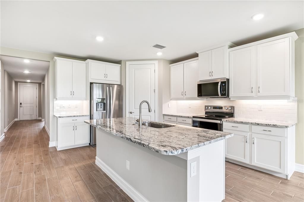 Active With Contract: $339,999 (4 beds, 3 baths, 2020 Square Feet)