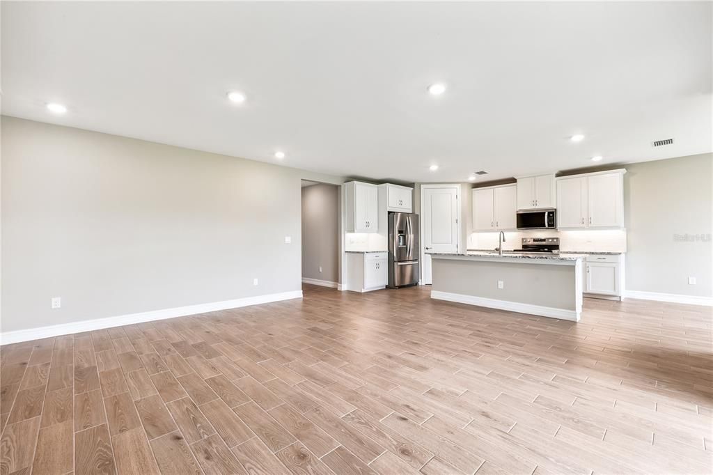 Active With Contract: $339,999 (4 beds, 3 baths, 2020 Square Feet)