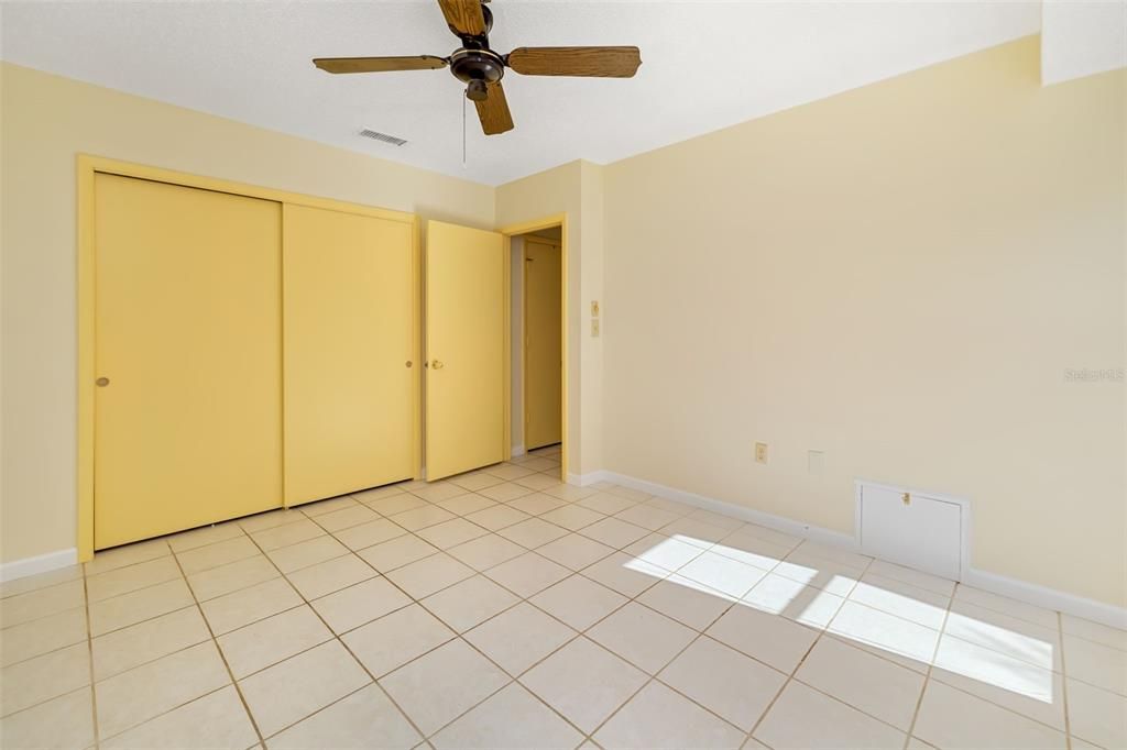Active With Contract: $310,000 (2 beds, 2 baths, 1632 Square Feet)