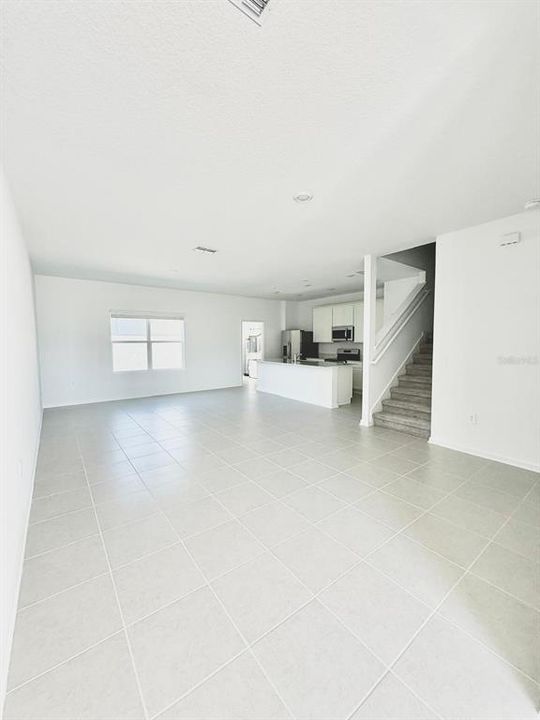 В аренду: $2,630 (4 спален, 2 ванн, 2000 Квадратных фут)