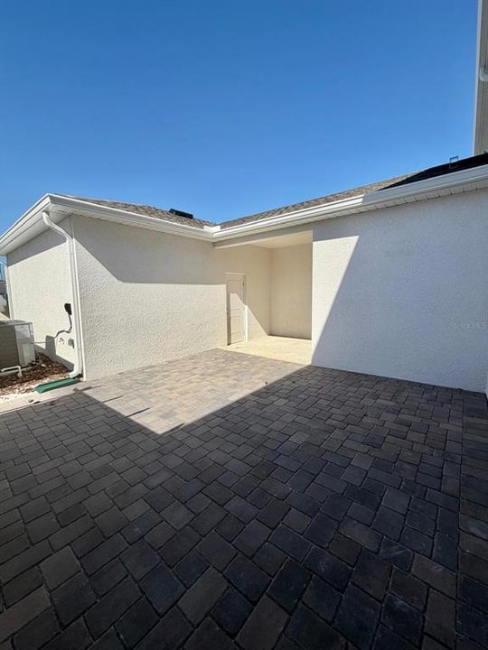 В аренду: $2,630 (4 спален, 2 ванн, 2000 Квадратных фут)