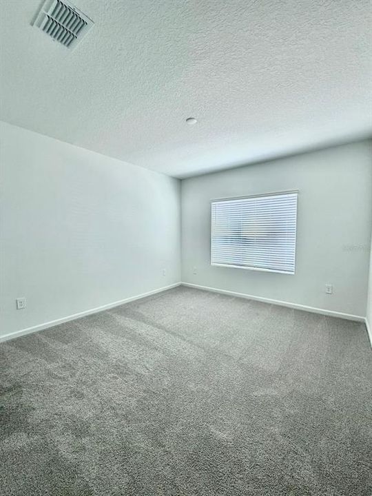 В аренду: $2,630 (4 спален, 2 ванн, 2000 Квадратных фут)