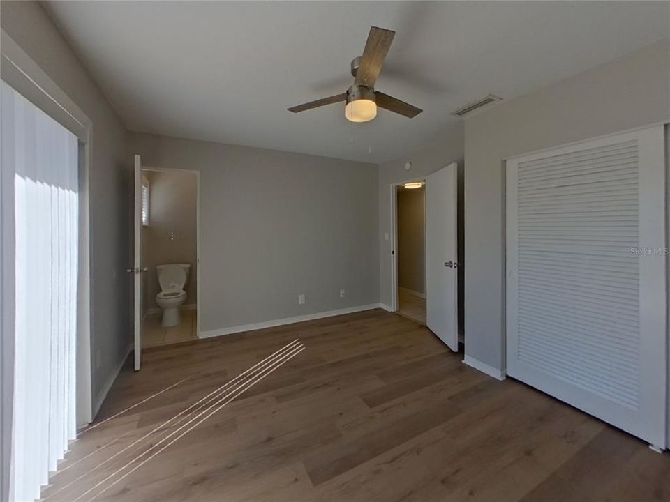 Active With Contract: $2,499 (3 beds, 2 baths, 1485 Square Feet)