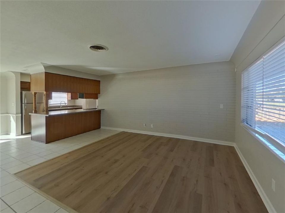 Active With Contract: $2,499 (3 beds, 2 baths, 1485 Square Feet)