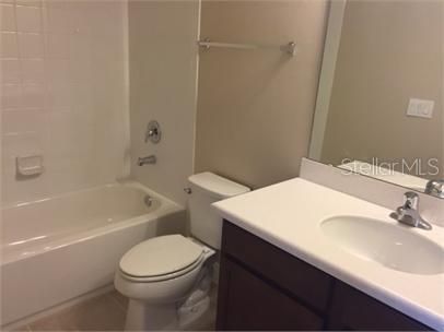 出租: $2,695 (4 贝兹, 3 浴室, 2014 平方英尺)