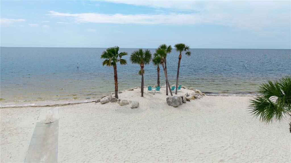 На продажу: $379,000 (2 спален, 2 ванн, 1540 Квадратных фут)