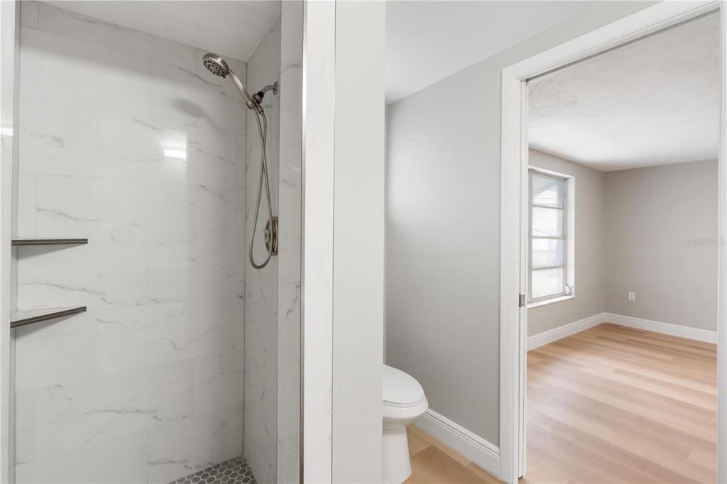 На продажу: $379,000 (2 спален, 2 ванн, 1540 Квадратных фут)