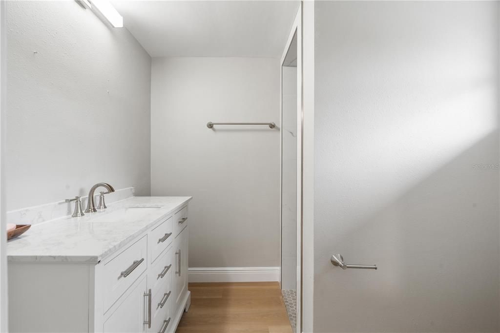 На продажу: $379,000 (2 спален, 2 ванн, 1540 Квадратных фут)