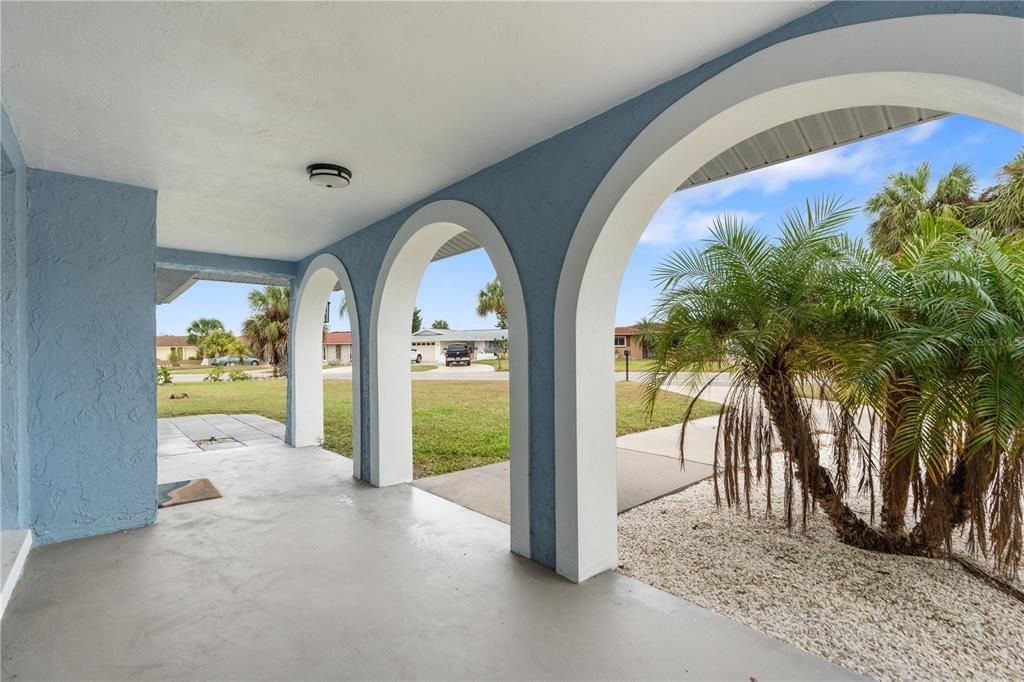 На продажу: $379,000 (2 спален, 2 ванн, 1540 Квадратных фут)