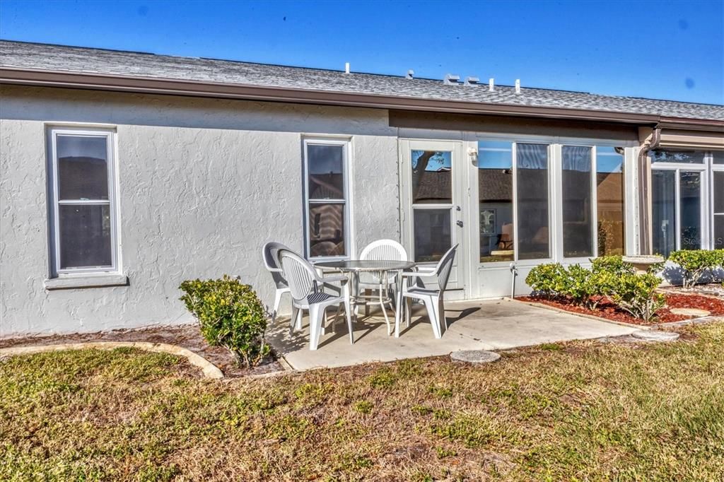 For Sale: $209,900 (2 beds, 2 baths, 1243 Square Feet)