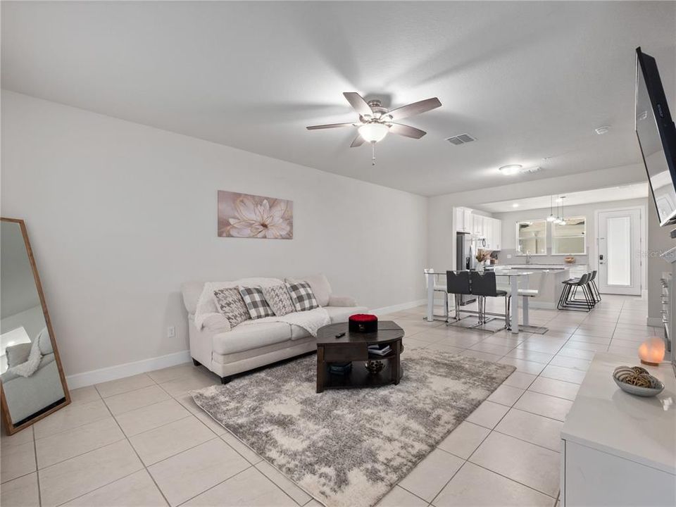 For Sale: $398,950 (3 beds, 2 baths, 1620 Square Feet)