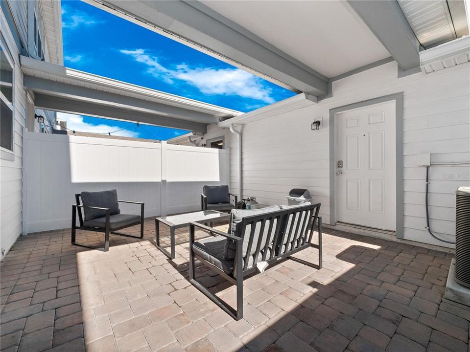 For Sale: $398,950 (3 beds, 2 baths, 1620 Square Feet)