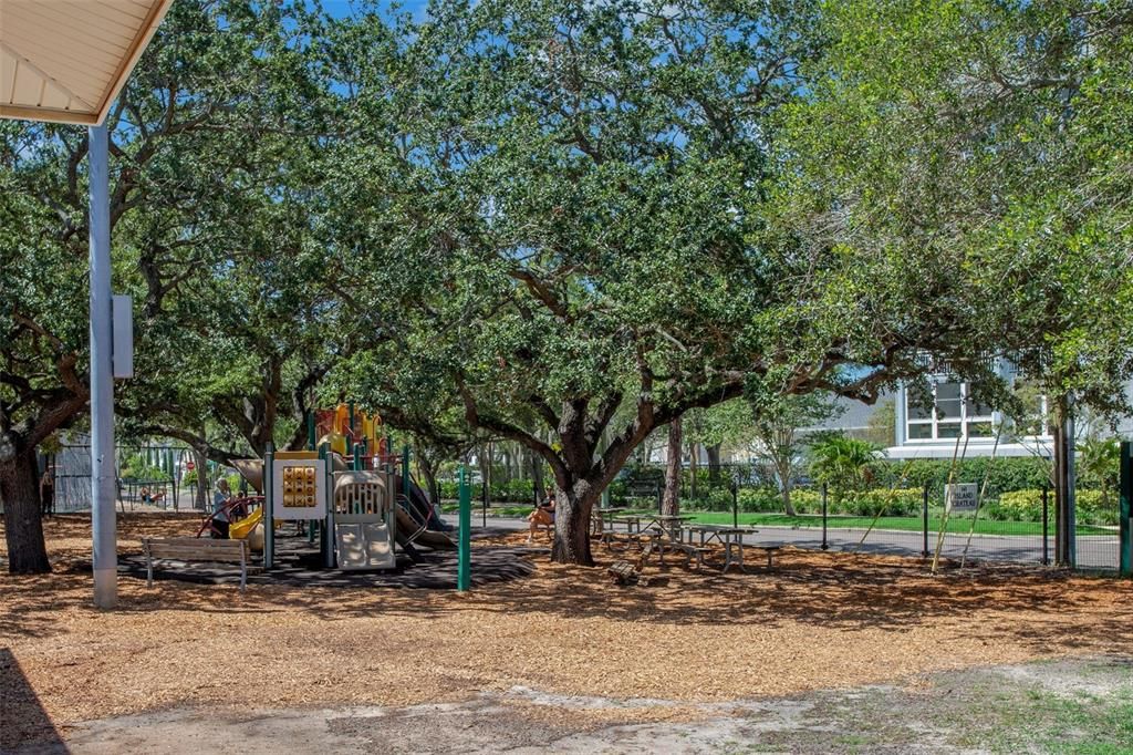 For Rent: $6,500 (3 beds, 2 baths, 1755 Square Feet)