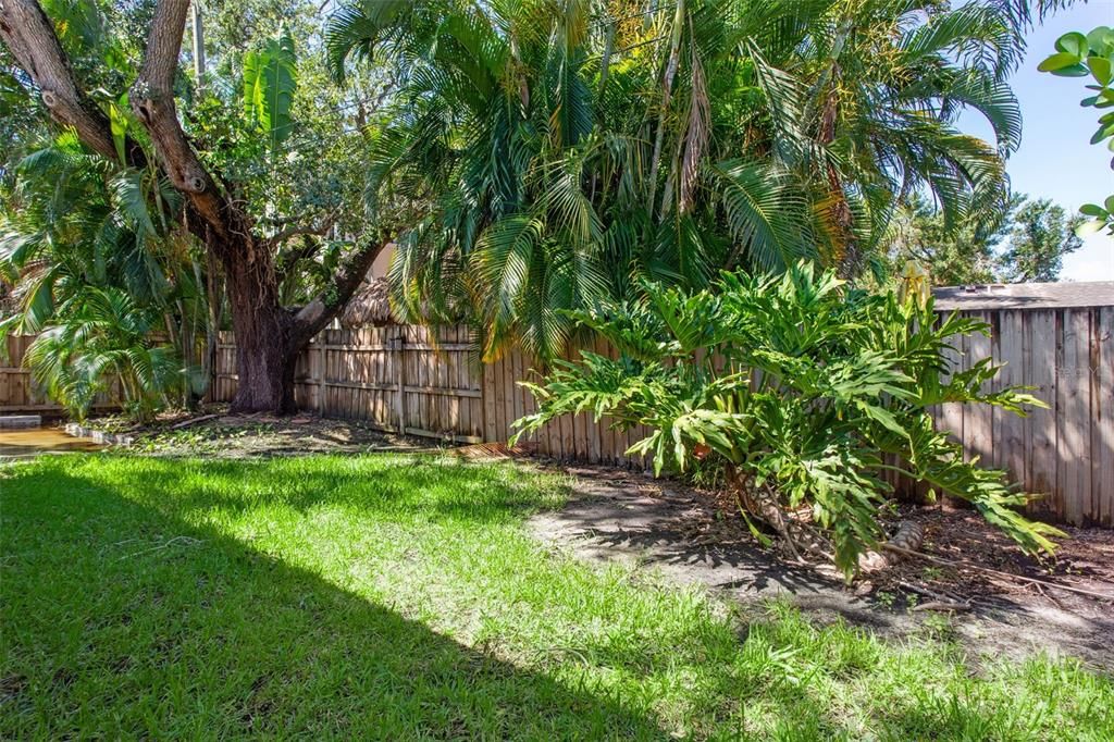 For Rent: $6,500 (3 beds, 2 baths, 1755 Square Feet)