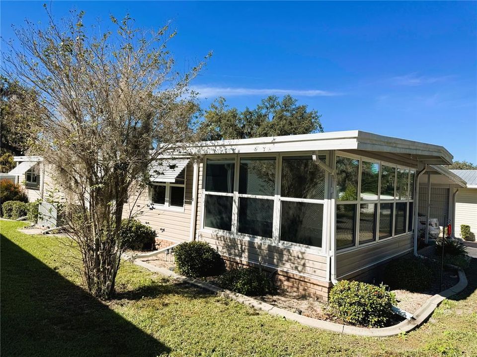 For Sale: $199,000 (2 beds, 2 baths, 1200 Square Feet)