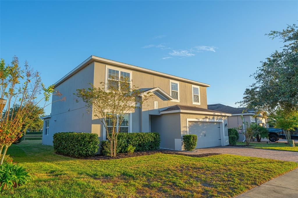 En Venta: $399,000 (3 camas, 2 baños, 2604 Pies cuadrados)