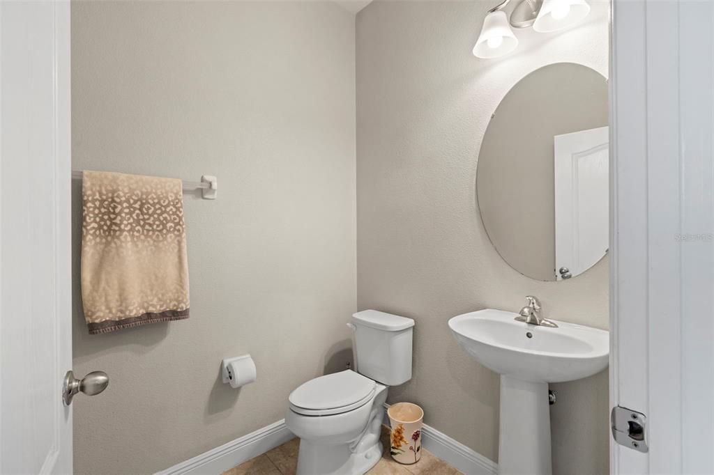 En Venta: $399,000 (3 camas, 2 baños, 2604 Pies cuadrados)