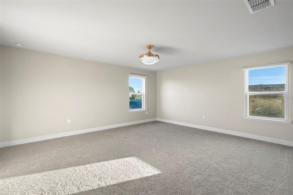 En Venta: $399,000 (3 camas, 2 baños, 2604 Pies cuadrados)