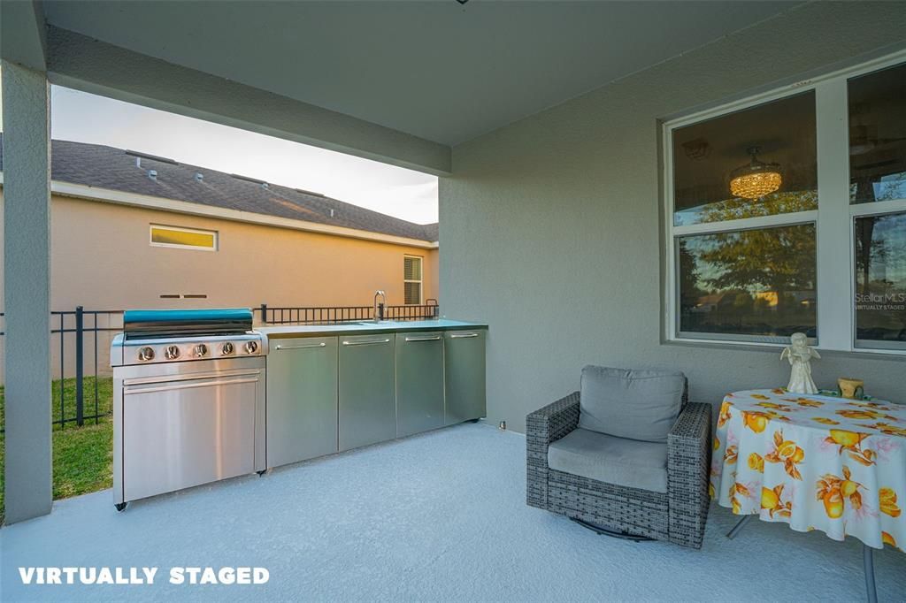 En Venta: $399,000 (3 camas, 2 baños, 2604 Pies cuadrados)