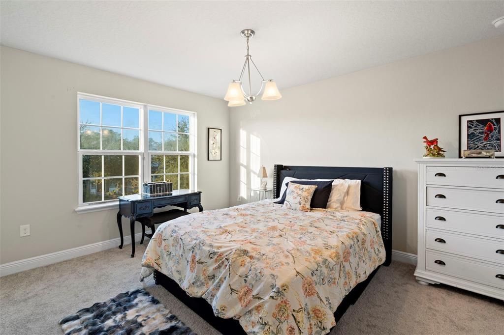 En Venta: $399,000 (3 camas, 2 baños, 2604 Pies cuadrados)