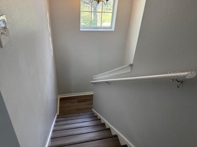 В аренду: $2,200 (4 спален, 3 ванн, 1746 Квадратных фут)