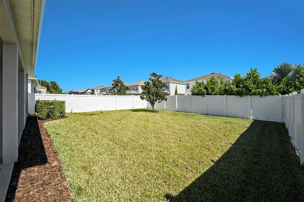 待售: $635,000 (4 贝兹, 2 浴室, 2035 平方英尺)