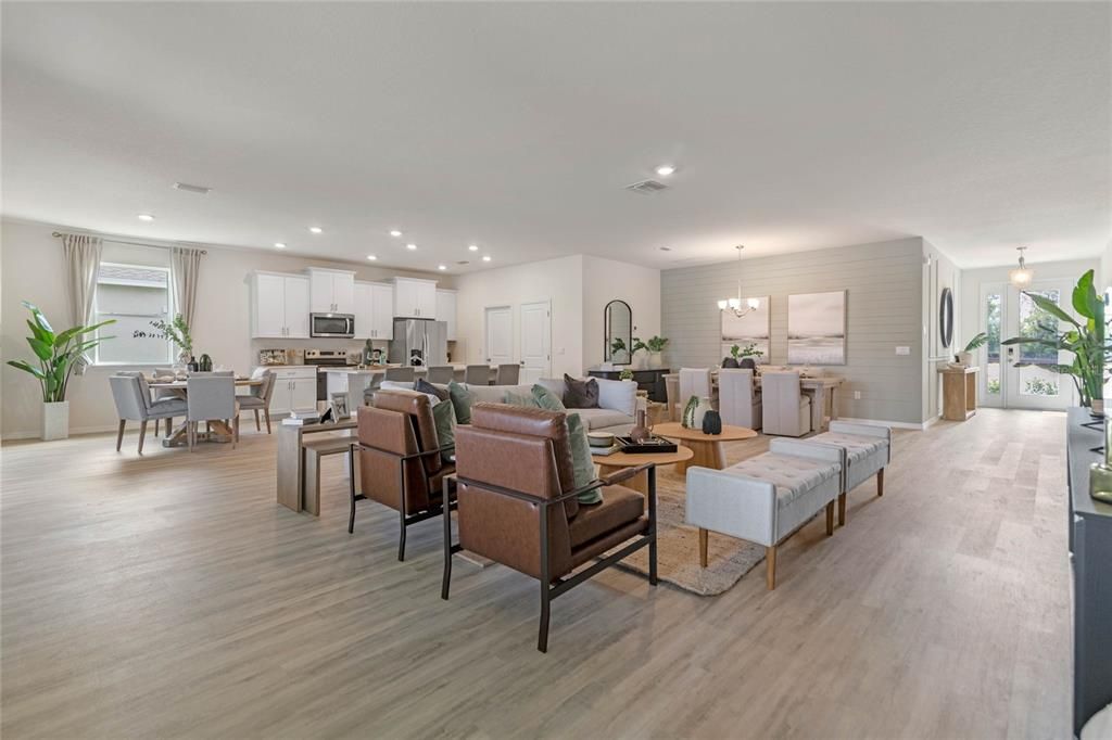 Active With Contract: $439,990 (4 beds, 3 baths, 2361 Square Feet)