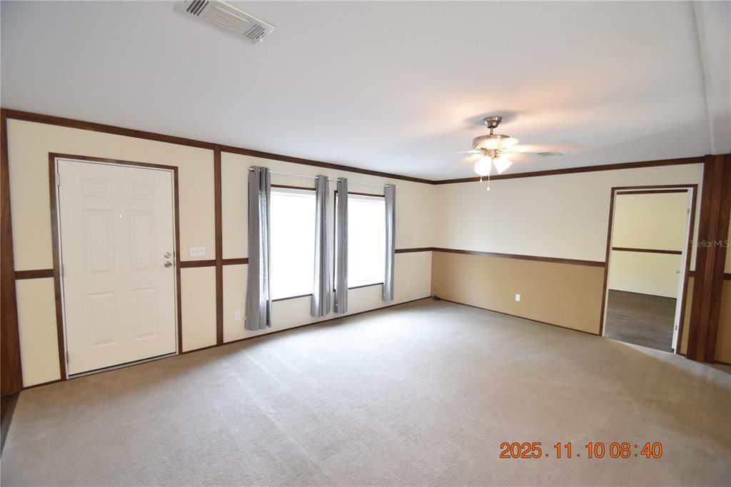 En Renta: $1,995 (3 camas, 2 baños, 1904 Pies cuadrados)