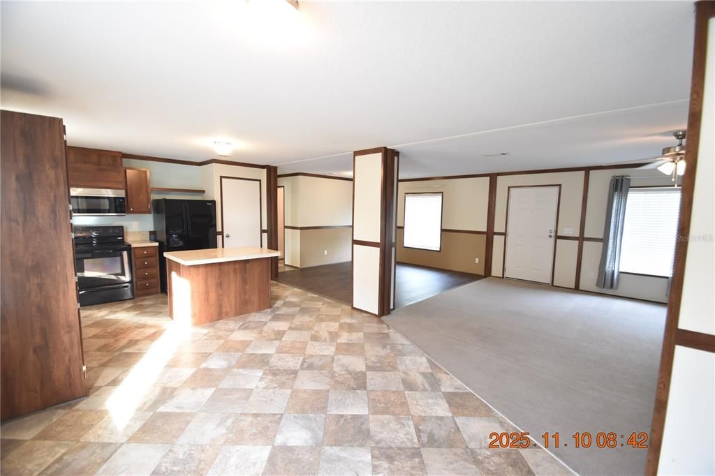 En Renta: $1,995 (3 camas, 2 baños, 1904 Pies cuadrados)